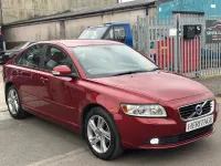 Used Volvo S40 SE 145 HP (106 kW) 2012 Red Sedan