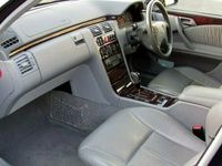 Used Mercedes E320 2000 Sedan