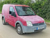 Second-hand Ford Transit Connect 75 CP (55 kW) 2006 Roșu Monovolum