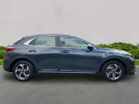 Usado Kia XCeed 118 HP (86 kW) 2021 Castanho SUV