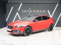 Used Volvo V40 254 HP (186 kW) 2013 Red Hatchback