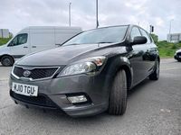 Usado Kia Ceed 2010 Cinzento Citadino