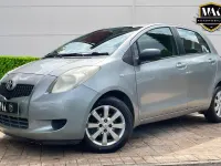 Used Toyota Yaris 85 HP (62 kW) 2007 Silver Hatchback