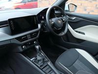 Used Skoda Kamiq SE L 147 HP (108 kW) 2022 Moon white metallic SUV