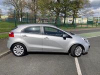 used Kia Rio 2