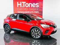 Used Renault Captur Evolution 140 HP (102 kW) 2023 Red SUV