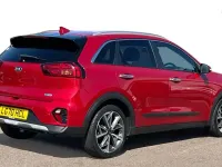 Used Kia Niro 141 HP (103 kW) 2020 Red SUV