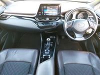 Used Toyota C-HR 115 HP (84 kW) 2017 Grey SUV