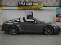 Usado Porsche 991 414 HP (304 kW) 2016 Cinzento Cabrios