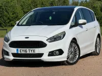 Begagnad Ford S-MAX Sport 2016 Vit Minibuss