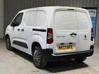 Used Peugeot Partner 131 HP (96 kW) 2022 White MPV