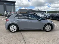 Usado VW ID.3 Pro Performance 150 kW (204 CV) 2020 Gris Utilitario