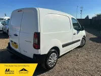 Used Peugeot Partner S 2015 White