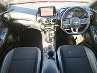 Used Nissan Juke N-Connecta 114 HP (83 kW) 2023 Red SUV