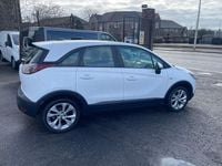 Used Vauxhall Crossland X 81 HP (59 kW) 2018 White SUV