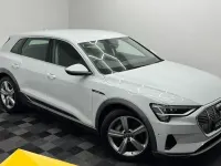 Używany Audi e-tron Design 230 kW (313 KM) 2022 SUV