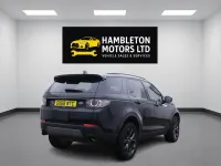 Used Land Rover Discovery 5 Landmark 180 HP (132 kW) 2018 Black SUV