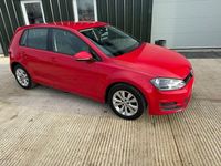 Used VW Golf VII SE 105 HP (77 kW) 2014 Red Hatchback