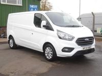 Used Ford Transit Custom Limited 130 HP (95 kW) 2022 White Van