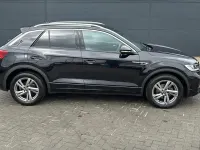 Used VW T-Roc R-line 150 HP (110 kW) 2025 Black SUV