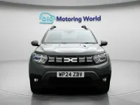Second-hand Dacia Duster Journey 129 CP (94 kW) 2024 Verde SUV