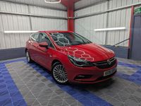 Second-hand Vauxhall Astra Elite 2016 Roșu Hatchback