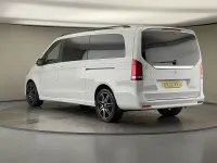 Used Mercedes V300 AMG line 237 HP (174 kW) 2022 White MPV
