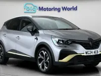 Used Renault Captur Engineered 145 HP (106 kW) 2024 Grey/black SUV
