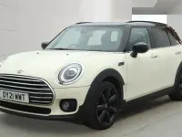 Used Mini Cooper Clubman Exclusive 2021 White Estate