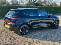 Used Renault Clio IV Dynamique 2017 Black Hatchback