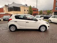Used Hyundai i20 Classic 2014 White Hatchback