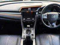 Used Honda Civic Prestige 182 HP (133 kW) 2017 Black Hatchback