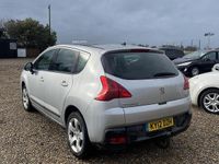 Used Peugeot 3008 Active 110 HP (80 kW) 2012 Silver Estate