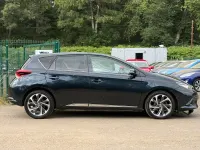 Used Toyota Auris Design 112 HP (82 kW) 2017 Grey Hatchback