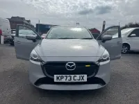 Begagnad Mazda 2 Center-Line 116 HK (85 kW) 2023 Grå Halvkombi