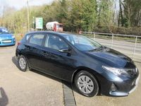 Used Toyota Auris Active 2013
