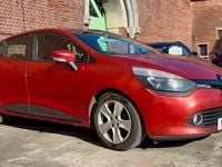 Used Renault Clio IV Expression+ 90 HP (66 kW) 2014 Red Hatchback