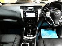 Used Nissan Navara Tekna 190 HP (139 kW) 2018 White Pickup