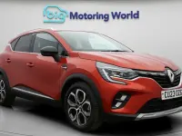 Used Renault Captur Techno 145 HP (106 kW) 2023 Red SUV