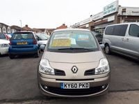 Used Renault Modus Dynamique 86 HP (63 kW) 2010 Beige MPV