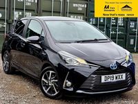 Used Toyota Yaris Hybrid 100 HP (73 kW) 2019 Black Hatchback