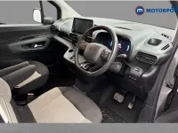 Używany Citroën e-Berlingo XTR 100 kW (136 KM) 2023 Szary Minivan