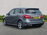 Usado Mercedes B200 AMG line 2017 Cinzento Monovolume