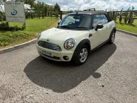 Begagnad Mini ONE 2010 Vit Halvkombi