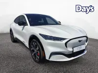 Used Ford Mustang Mach-E Extended Range 258 kW (351 HP) 2021 White SUV