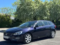 Usado Volvo V60 SE Lux 190 HP (139 kW) 2016 Azul Carrinha