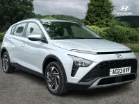 Begagnad Hyundai Bayon SE 99 HK (72 kW) 2023 Silver SUV