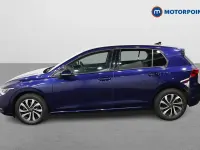 Używany VW Golf VIII Active 2022 Niebieski Hatchback