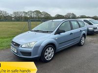 Begagnad Ford Focus 100 HK (73 kW) 2005 Blå Kombi
