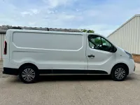 Begagnad Renault Trafic Business 2019 Vit Minibuss